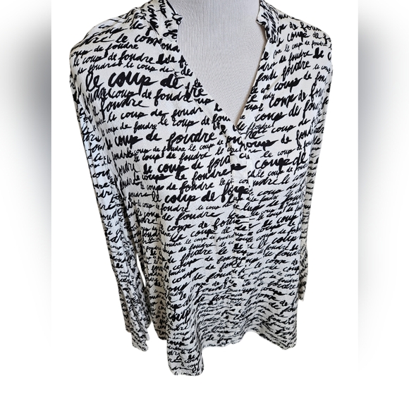 Chico's Tops - Chicos Le Coupe de foude love at first sight poet bell sleeve size 2